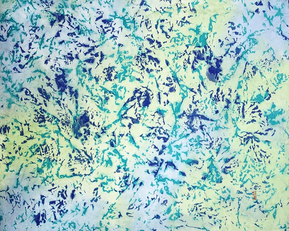 국화에 스며들다 _내 안의 사유 1 162.2X130.3cm 순지에 채색(분채) 2025&nbsp;( 사진 = 이금휘 작가)