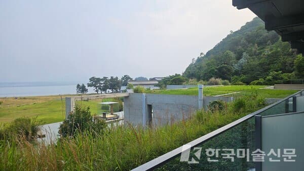 [칼럼] 예술의 섬 나오시마에서 안도 다다오가 전하는 철학