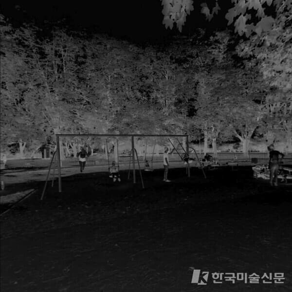 모니카 마스원(Monika Masłoń), &lsquo;뒤집힌 통제(Control Negative)&rsquo;, 2022, VR, 25분