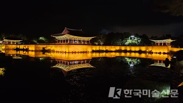 [칼럼] 동궁과 월지, 물 위에 완성된 신라의 건축미학