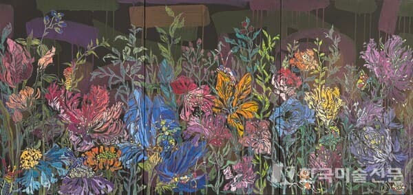 신다인, 2024, '5.조화', Acrylic on canvas, 72x150cm(3ea)&nbsp;(제공.HERAS ART GALLERY)