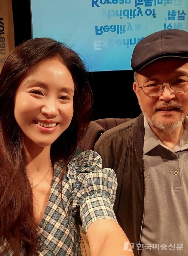 MMCA 아카데미 시즌 2 대담 종료 후 임동식 작가와 함께.&nbsp; &nbsp;ⓒ엄미영 미술전문기자