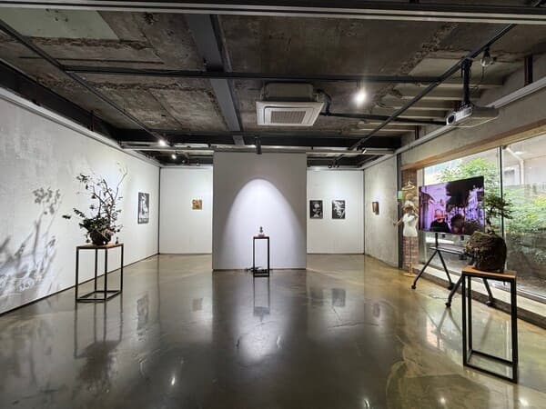 [문화리뷰] 인간, 예술로 존재를 증명하다—‘호모 아르티스(Homo Artis)’展과 아티스트 토크
